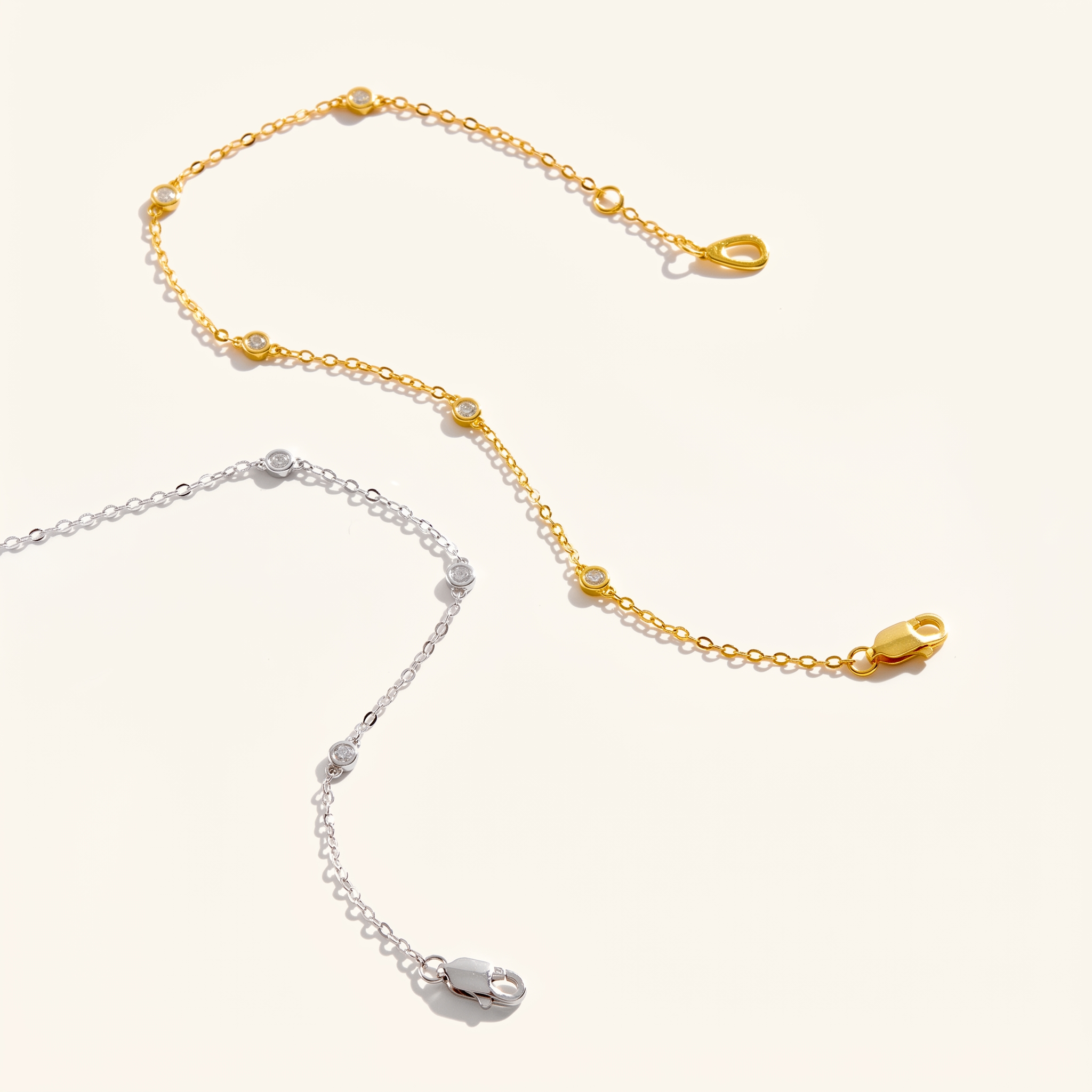 BEZEL Chain Bracelet