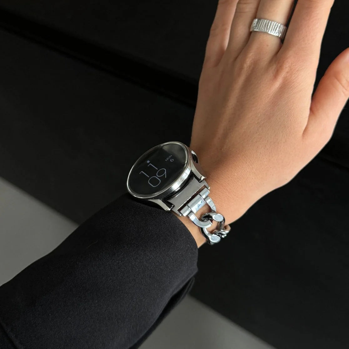 SamsungWatchBand_8_addd3d9f-628f-4943-a3e5-c1a0fe941920.webp