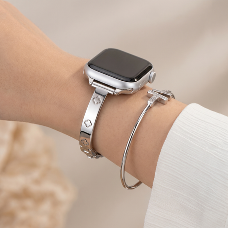 CLOVER Apple Watch Band — image 2