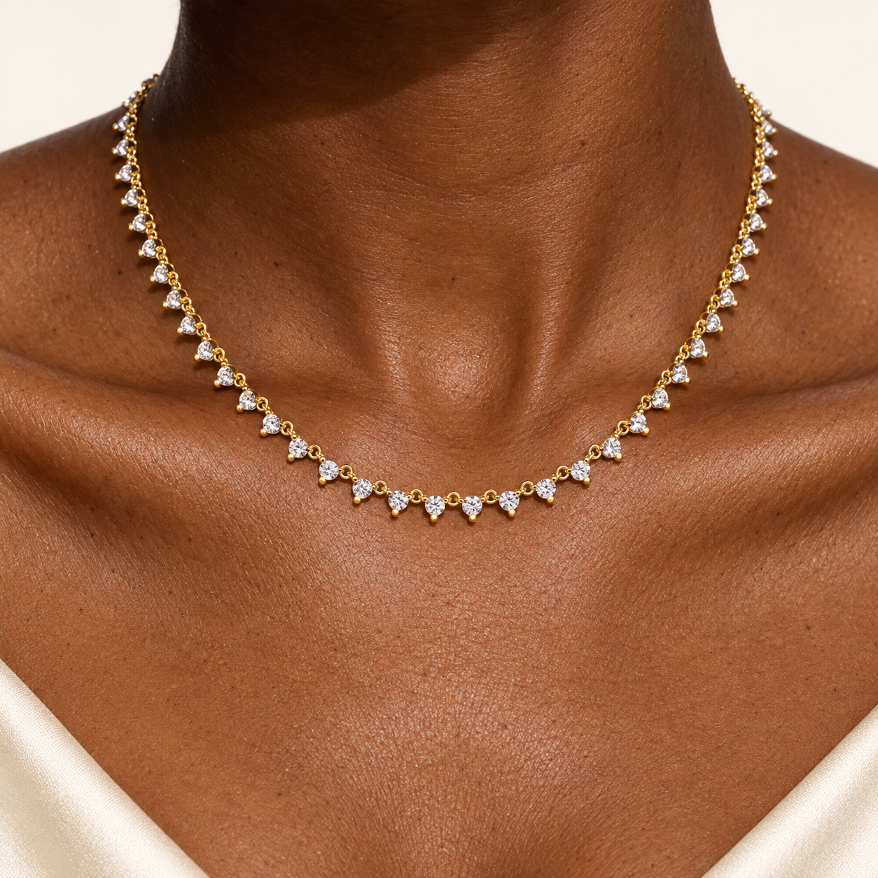 ESTELLE Prong Necklace