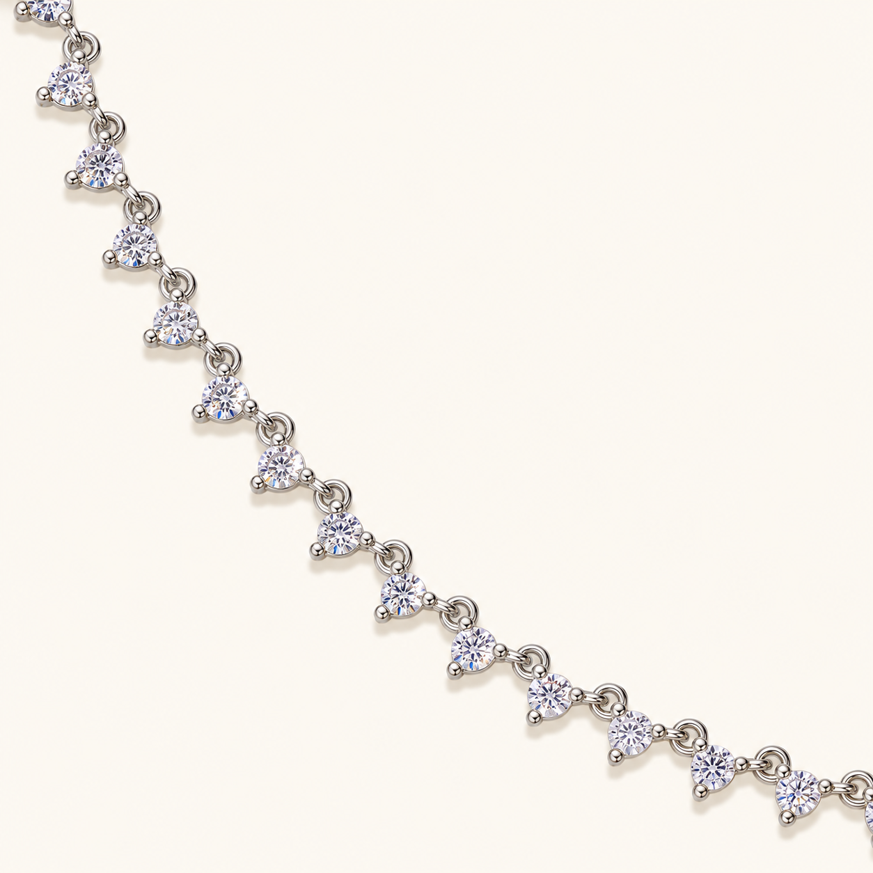 ESTELLE Prong Necklace