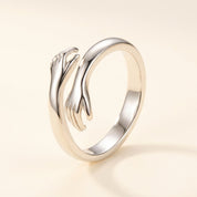 HUG Ring