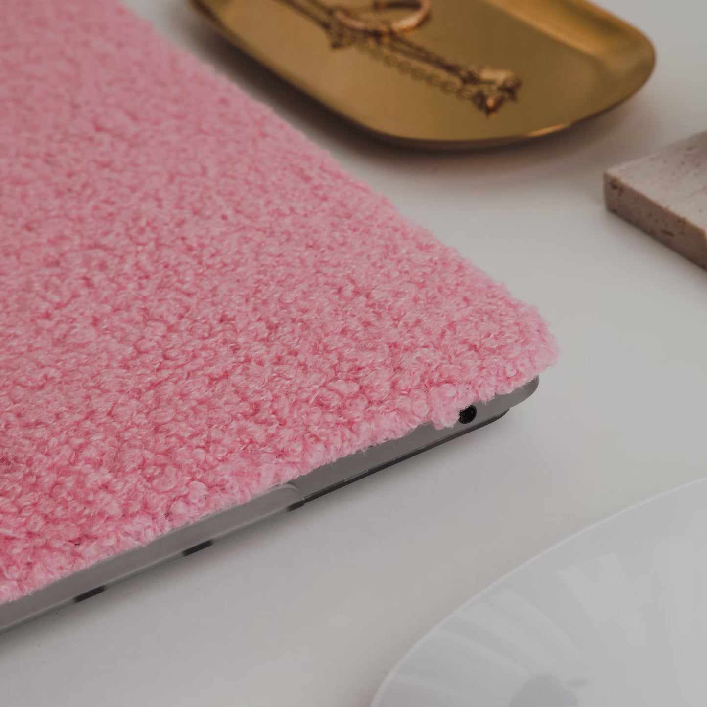 TEDDY MacBook Case - Barbie Pink
