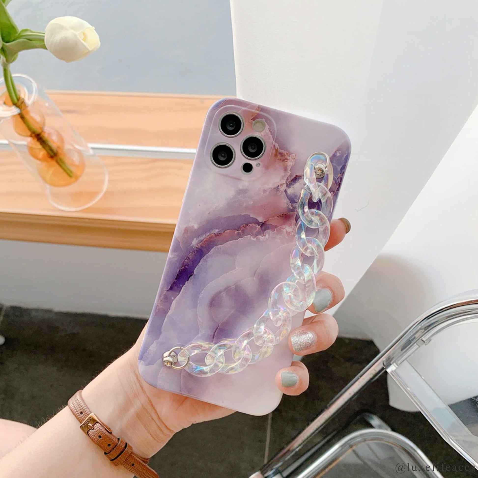 RIVER Marble Resin Chain iPhone Case - Luxe Life Accessories