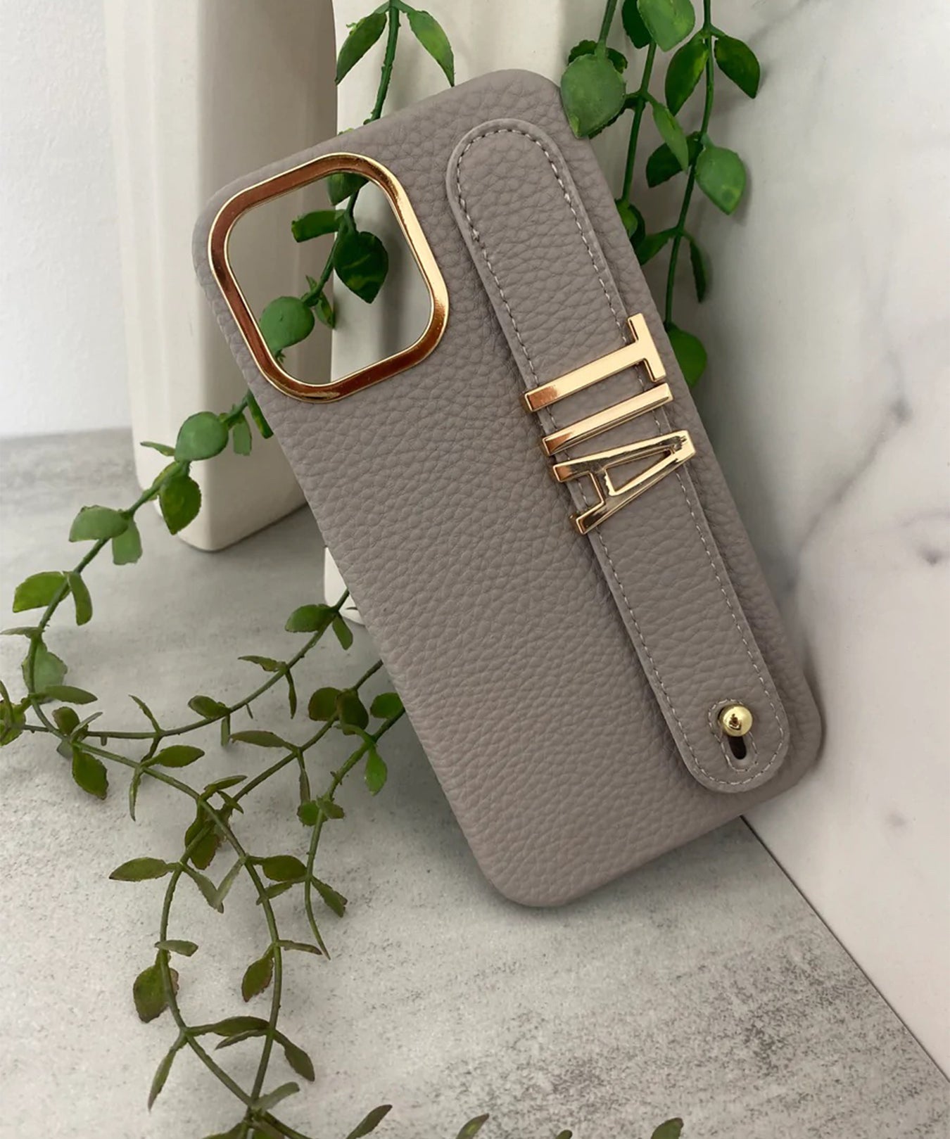 SERENA Custom Lettering Handle iPhone Case