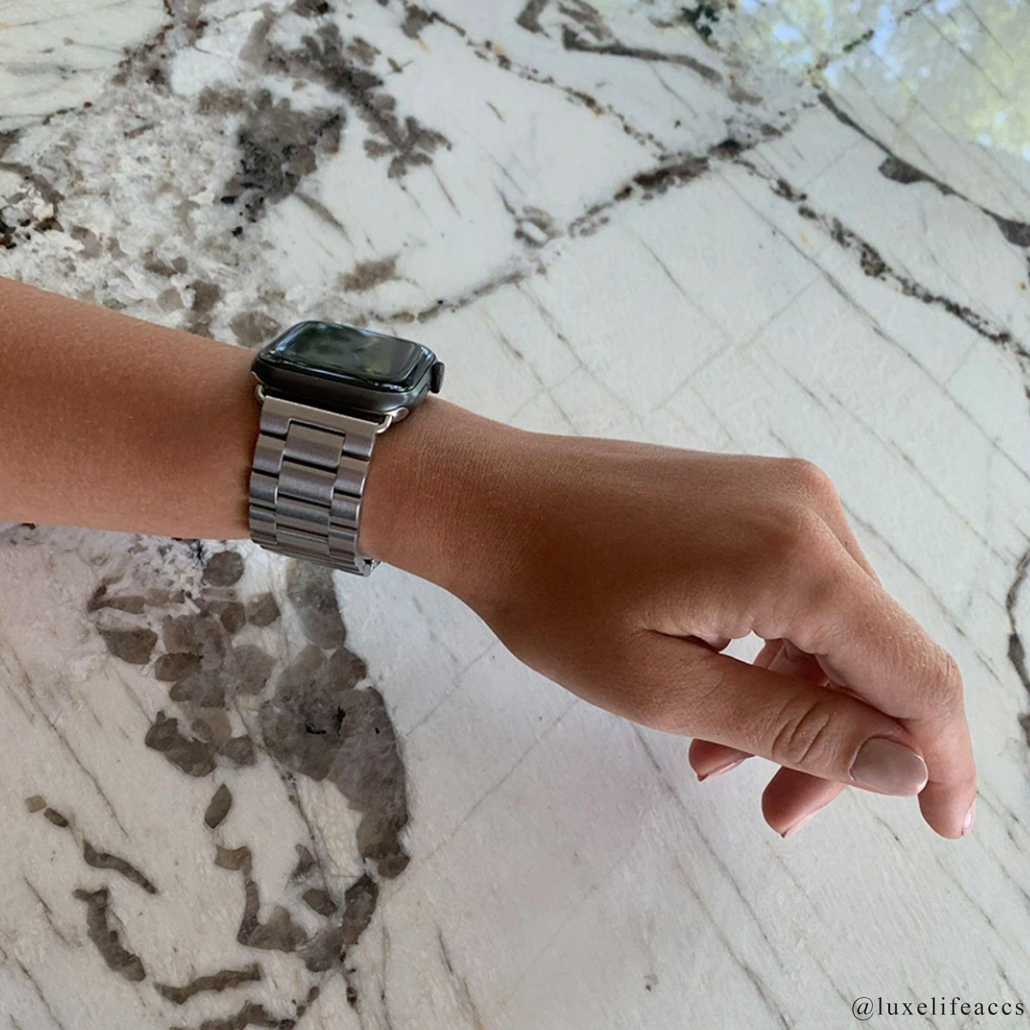 AXEL Classic Stainless Steel Apple Watch Band & Cover - Luxe Life Accessories